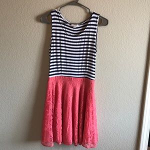 STRIPED AND LACE PINK SUMMER DRESS